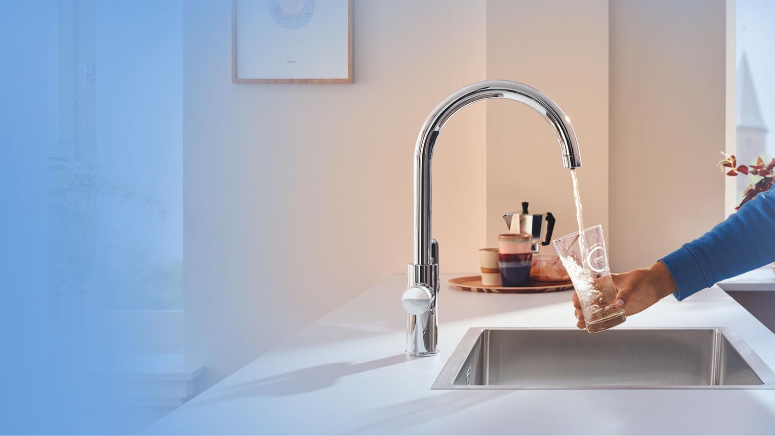 https://www.groheblue.fr/-/media/watersystem/product-ranges/grohe-pure/grohepure-stage-desktop.ashx?w=1312&h=738&updated=20230215T102655Z&hash=983443AF4A875B08049137EBA576CD097793C6AA